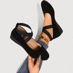 LIVIA – ELEGANT AND COMFORTABLE SLIPPERS