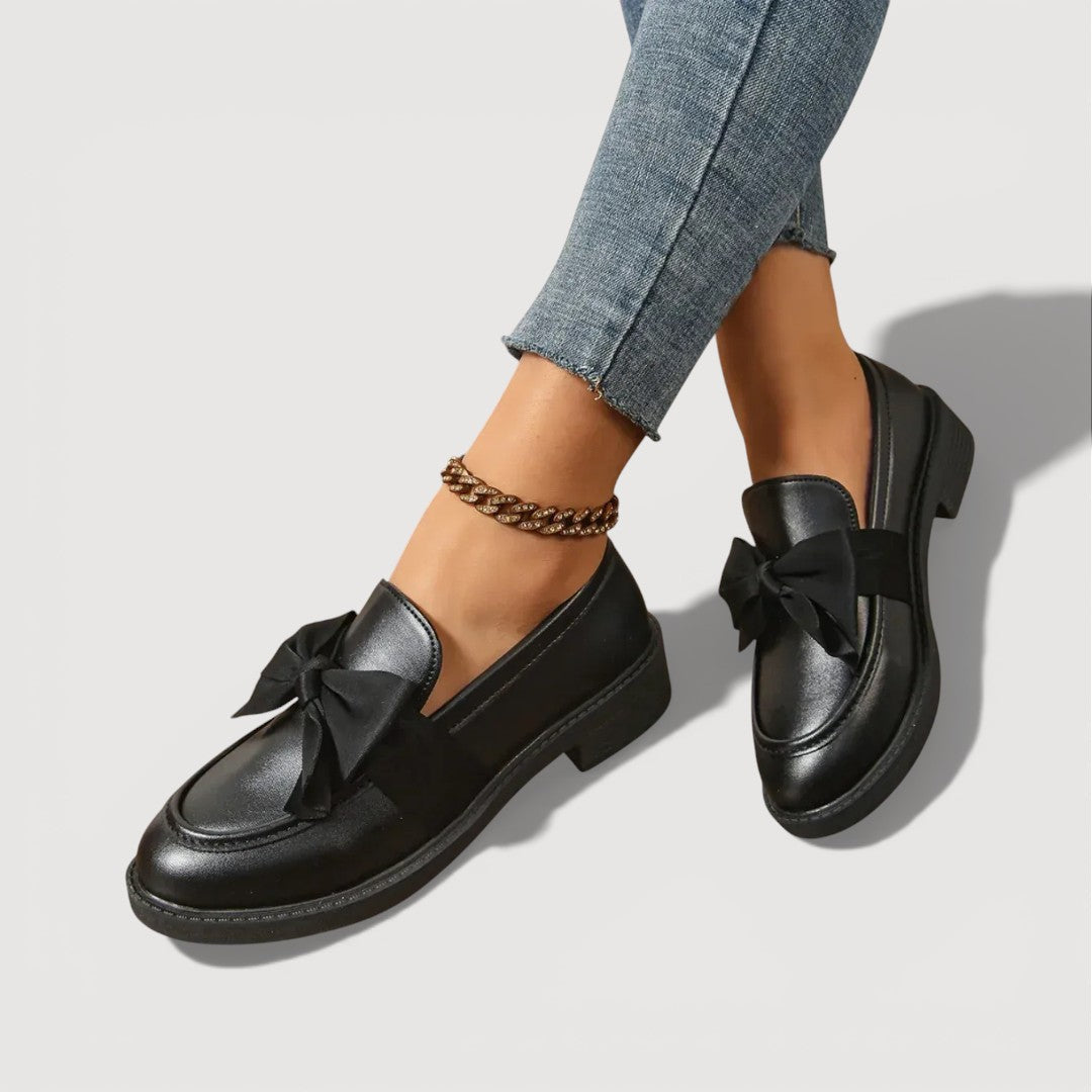 MAERYL – KNOT LOAFERS