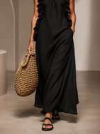 DOROTA | Elegant maxi dress with practical pockets